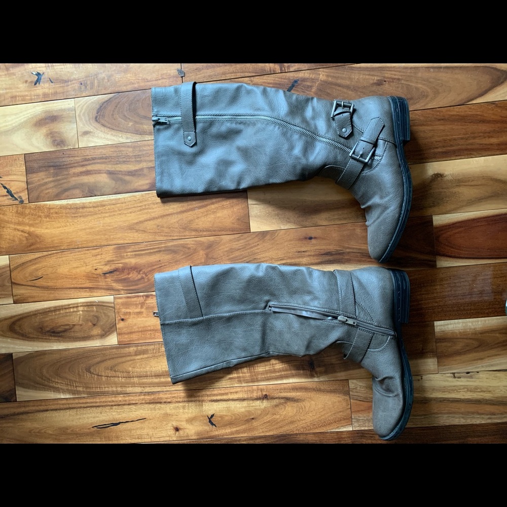 Grey tall boots